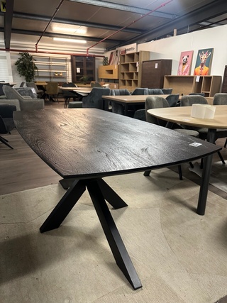 Eetkamertafel Mango deens ovaal 160cm, zwart